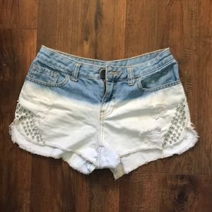 Unique Jean shorts